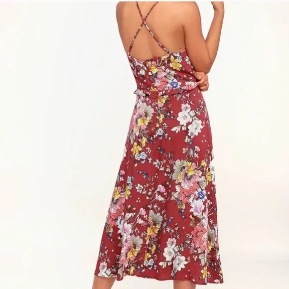 Lulu's That Loving Feeling Red Knee-Length V-Neck Floral Sundress, Size S - Picture 2 of 9